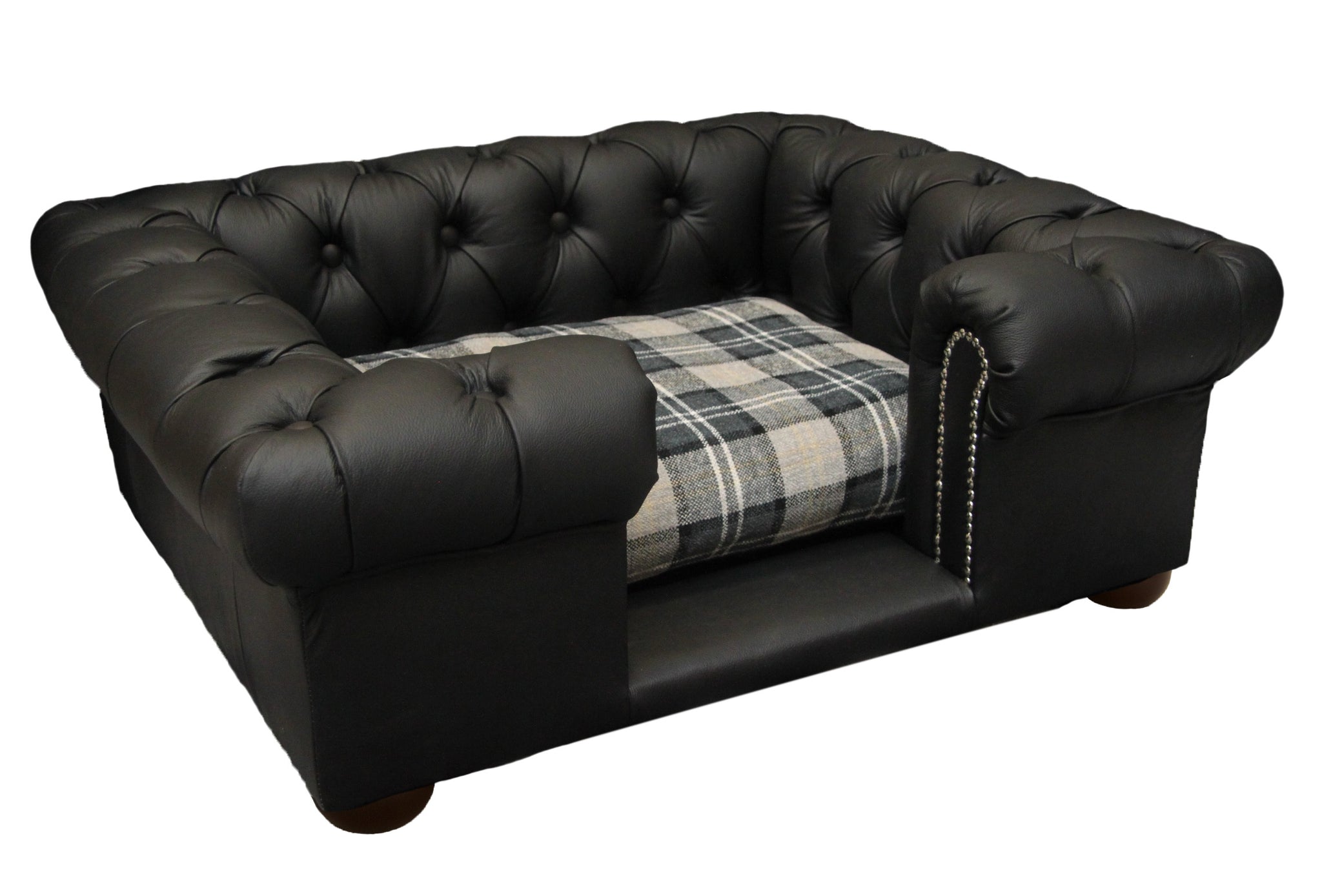 Dog hotsell beds black