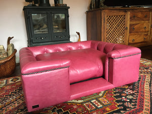 Medium Sandringham bed in Pink Real leather - Ex-Display
