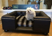 Load image into Gallery viewer, Small Sandringham bed in Black real leather - New Scott's of London