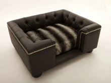 Load image into Gallery viewer, Small Sandringham bed in Black real leather - New Scott's of London